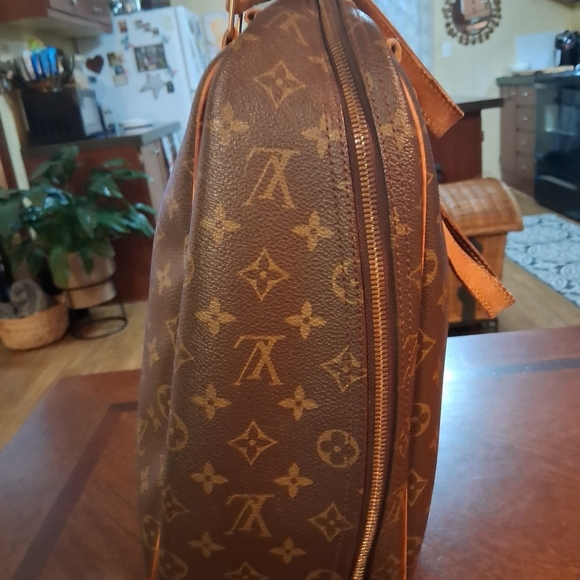 Louis Vuitton Brown Monogram Men's Bag - Picture 4 of 16